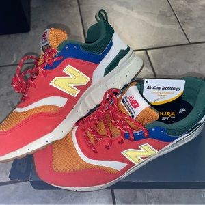 Shoe are new never worn. Size 10usa in women’s.